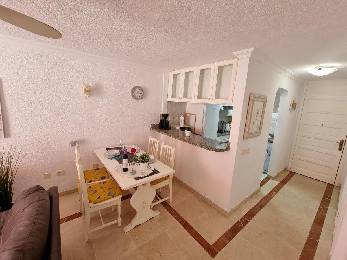 Casa Teide, Ground Floor Apartment Parque Santiago 1, Heated Pool, 100 M To Sea And Beach, Wifi 플라야데라스아메리카스 외부 사진