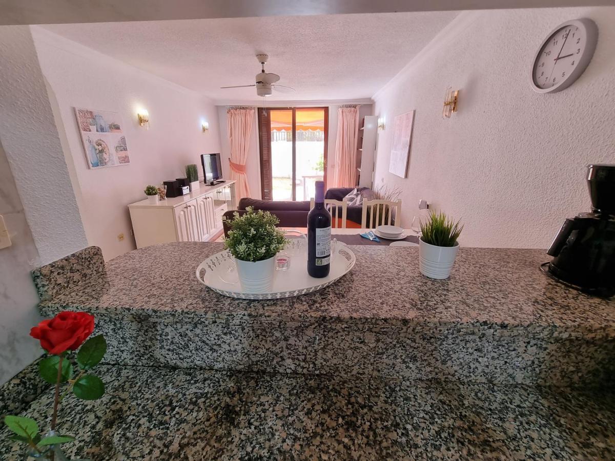 Casa Teide, Ground Floor Apartment Parque Santiago 1, Heated Pool, 100 M To Sea And Beach, Wifi 플라야데라스아메리카스 외부 사진